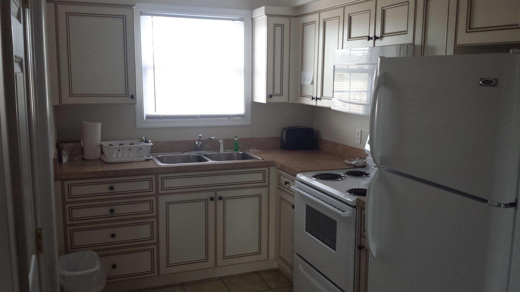 Shore Stay Suites Cape Charles Exterior foto