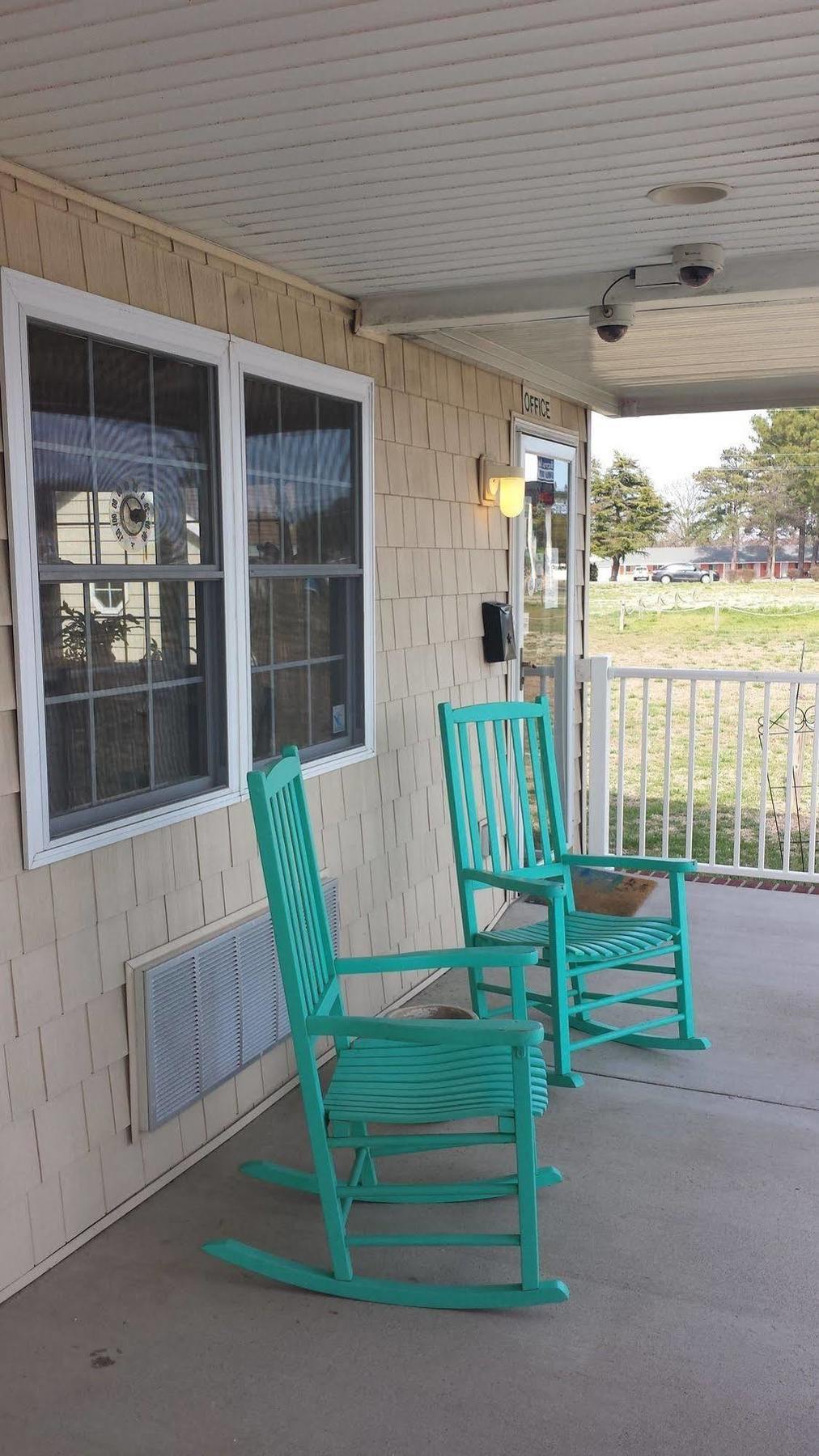 Shore Stay Suites Cape Charles Exterior foto